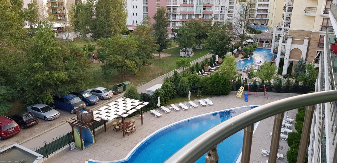 Family Apartments In Solmarin Slântsjev Brjag Rom bilde